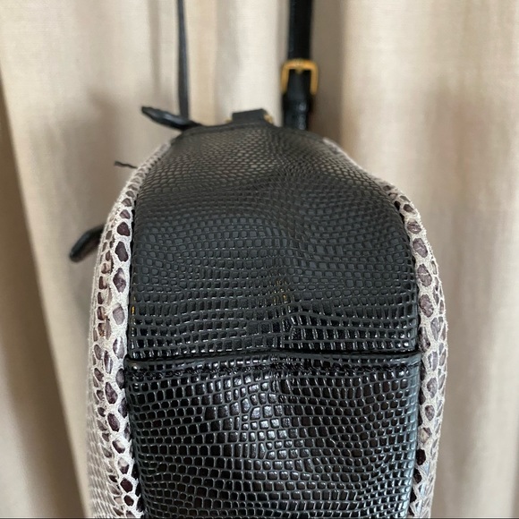 G.I.L.I. Python Print Leather Crossbody - Picture 5 of 12